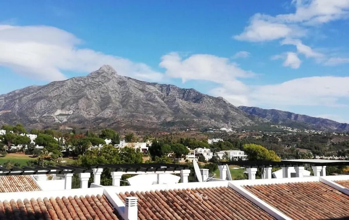 Heated Indoor Pool 2 Bed Mountain Sunset Views Apartment Marbella