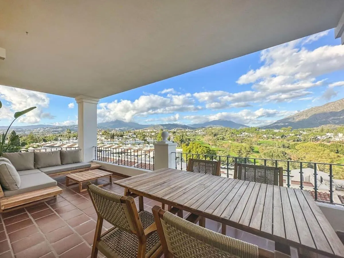 Heated Indoor Pool 2 Bed Mountain Sunset Views Apartment Marbella