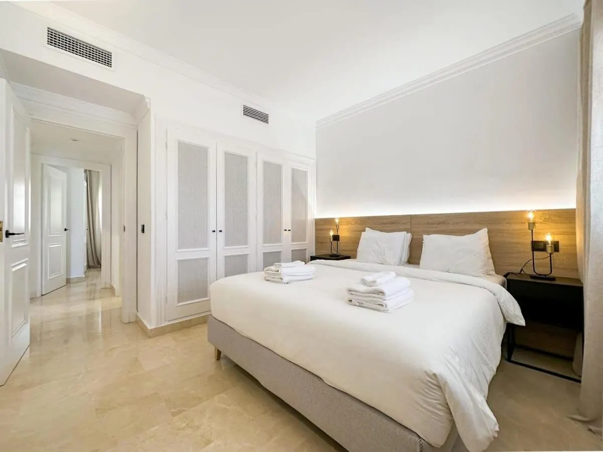 Ferienwohnung Heated Indoor Pool 2 Bed Mountain Sunset Views Marbella