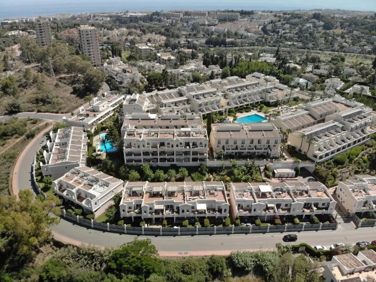 Ferienwohnung Heated Indoor Pool 2 Bed Mountain Sunset Views Marbella Apartment